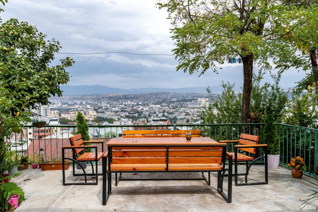 מלון טביליסי Panorama Stairway מראה חיצוני תמונה